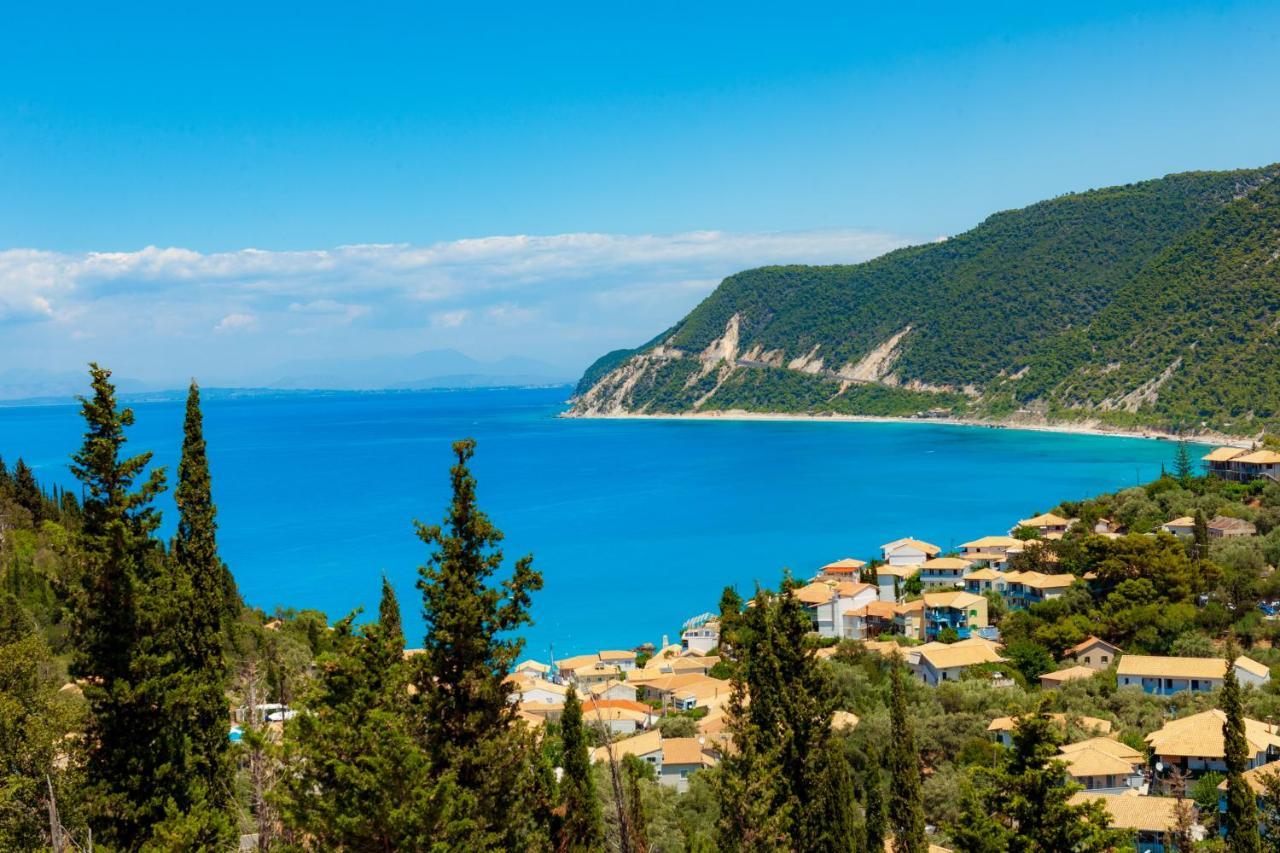 Mylos Mountain Villas- Villa Giorgio Ayios Nikitas Bagian luar foto